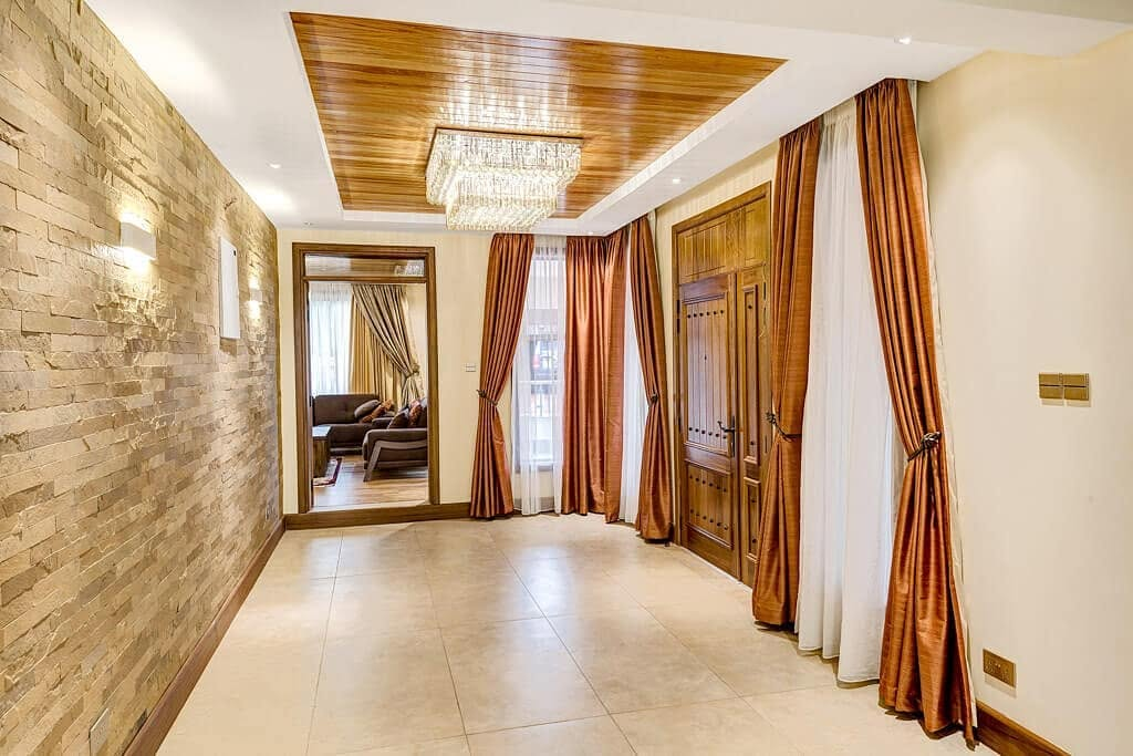 Thika Greens Residence — entrance hallway